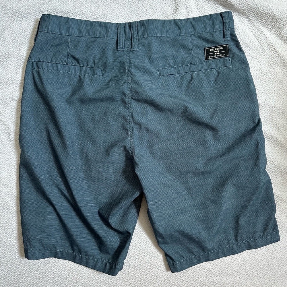 EUC Men's BILLABONG Submersibles Shorts Size 31 Waist Small - Picture 2 of 5